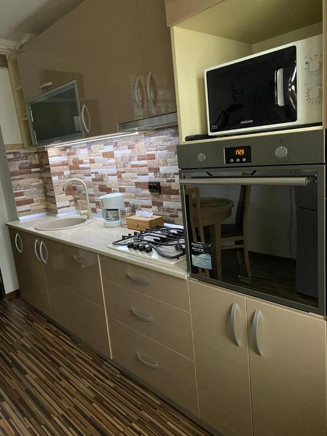 Apartament Exclusive Targu Ocna Esterno foto