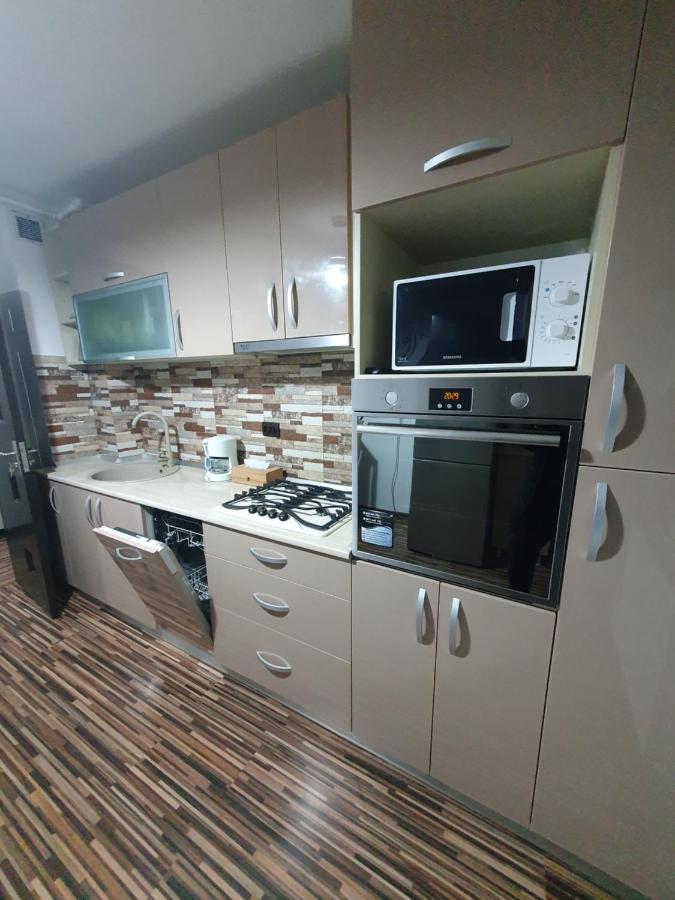 Apartament Exclusive Targu Ocna Esterno foto